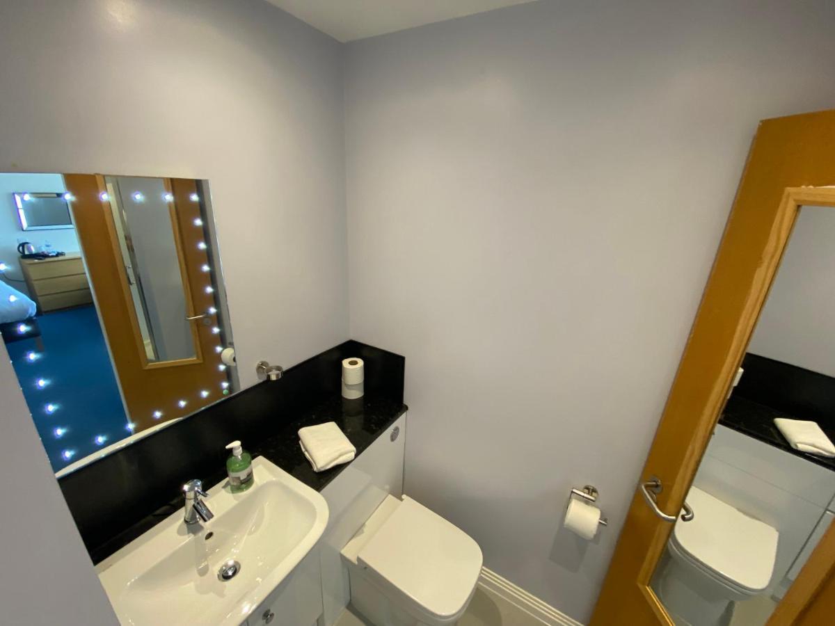 Waterfront Lodge - Accommodation Only Fort William Exteriér fotografie