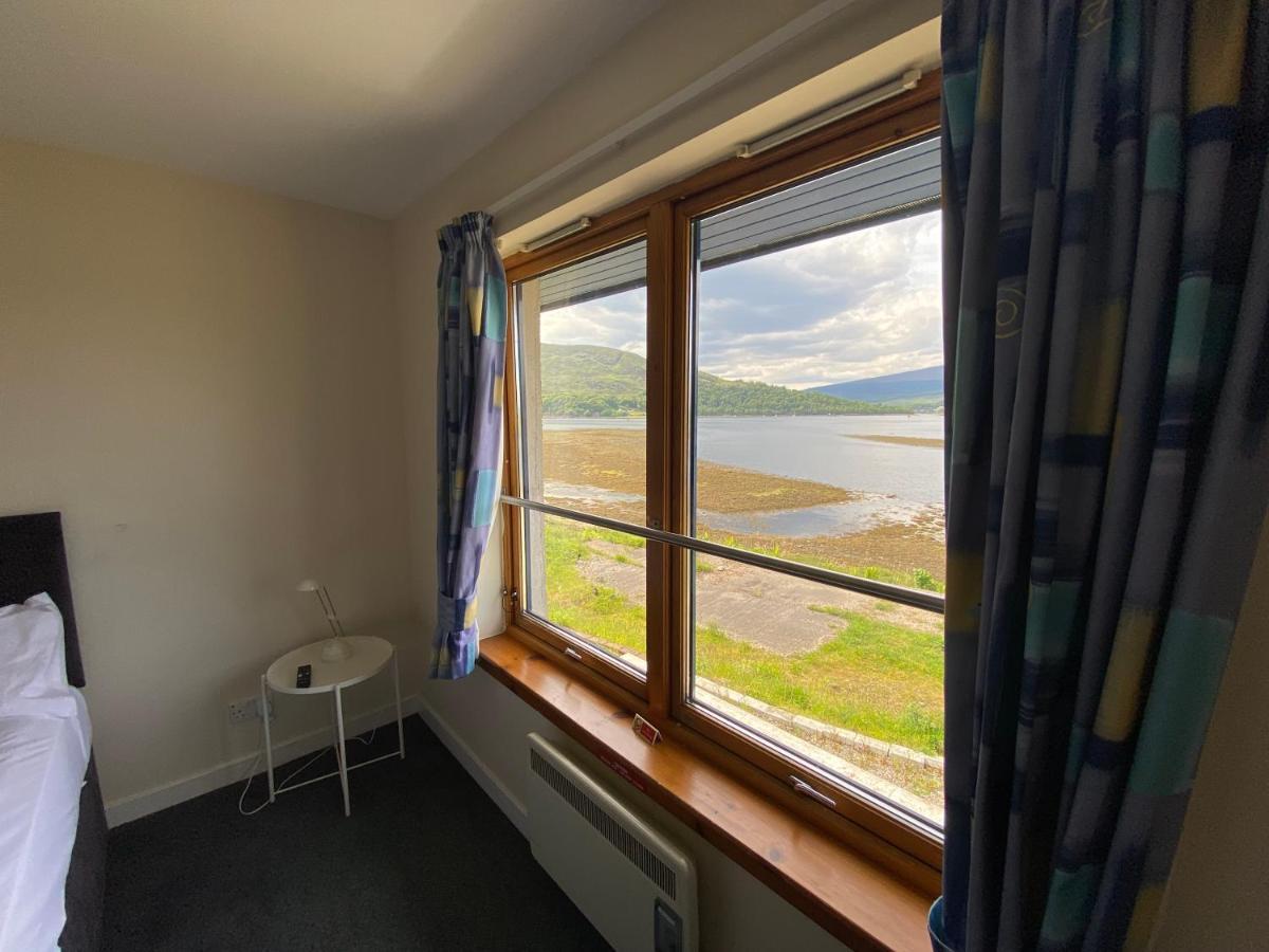 Waterfront Lodge - Accommodation Only Fort William Exteriér fotografie