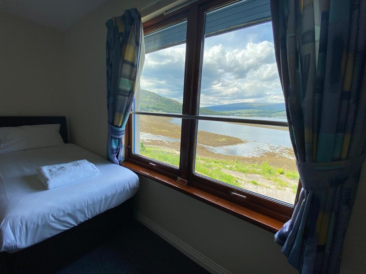 Waterfront Lodge - Accommodation Only Fort William Exteriér fotografie